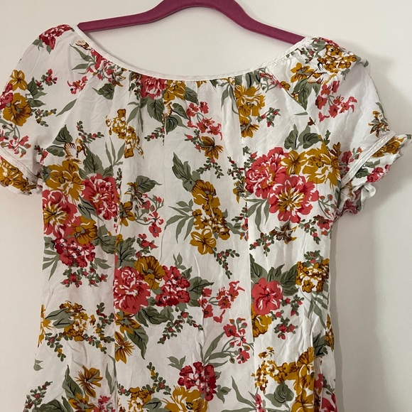 Floral Blouse - Picture 1 of 2